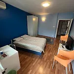 blue room